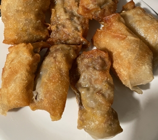 Bacon Cheeseburger Egg Rolls